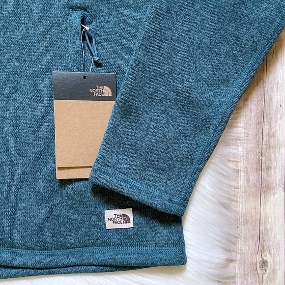 The North Face Women’s Crescent Full Zip Sweater Jacket - Picture 3 of 8